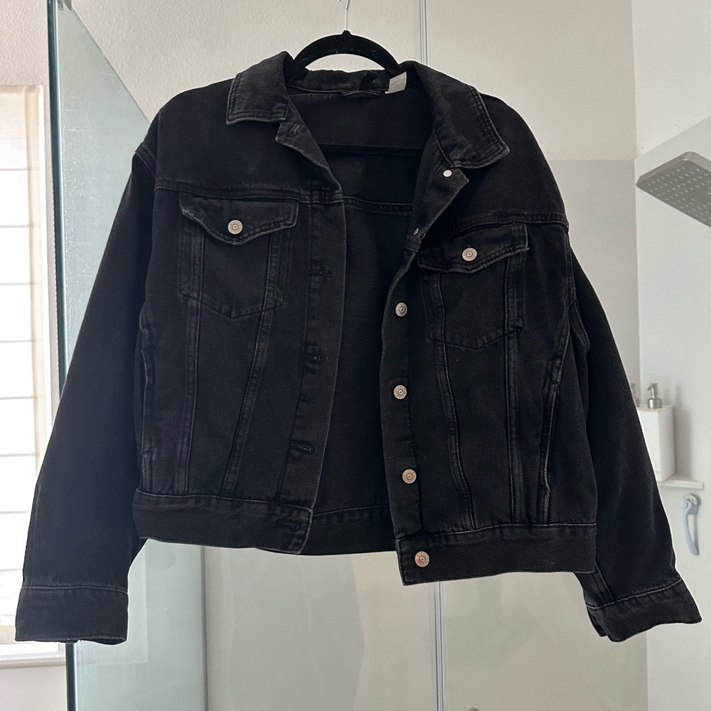 H&M Women's Black Denim Jacket